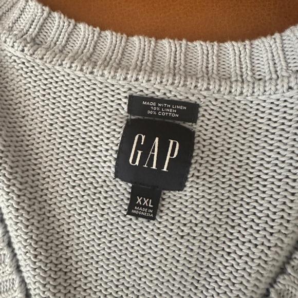 Gap Cardigan Sweater - Picture 3 of 3
